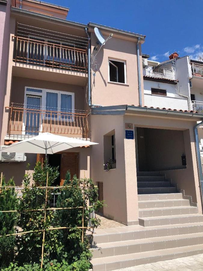 Apartment Green Poreč Exteriör bild