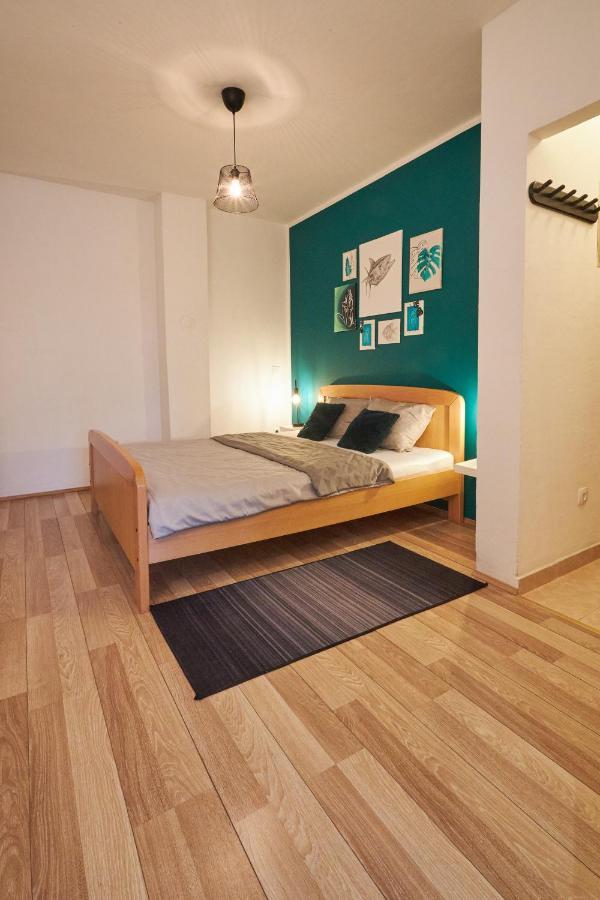 Apartment Green Poreč Exteriör bild