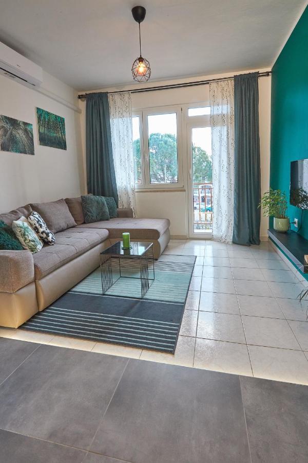 Apartment Green Poreč Exteriör bild